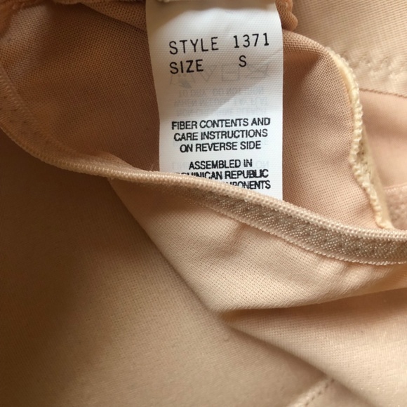 NWT Fredrick’s Of Hollywood Booty Boost Panty Wear - Picture 3 of 5